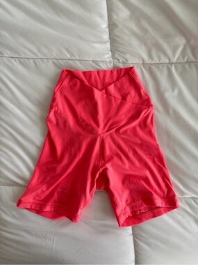 Pink Aerie crossover shorts